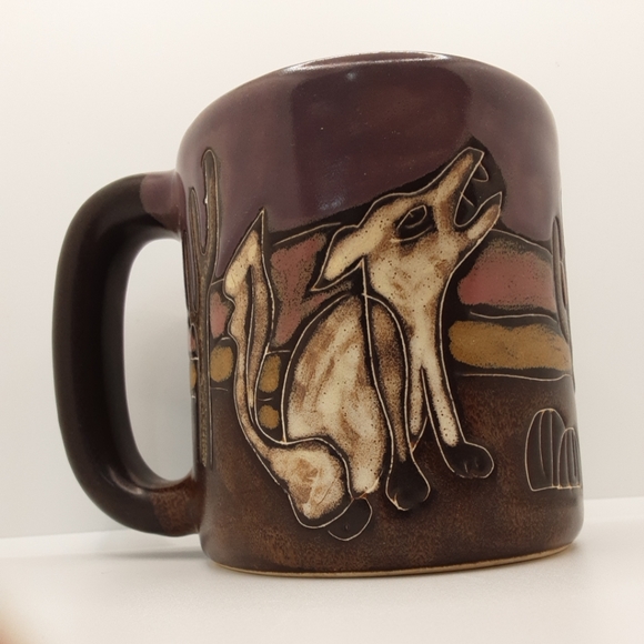 Howling Coyote Mara Mexico Signed Lg Stoneware Mug Southwestern Desert Cactus - Picture 2 of 7